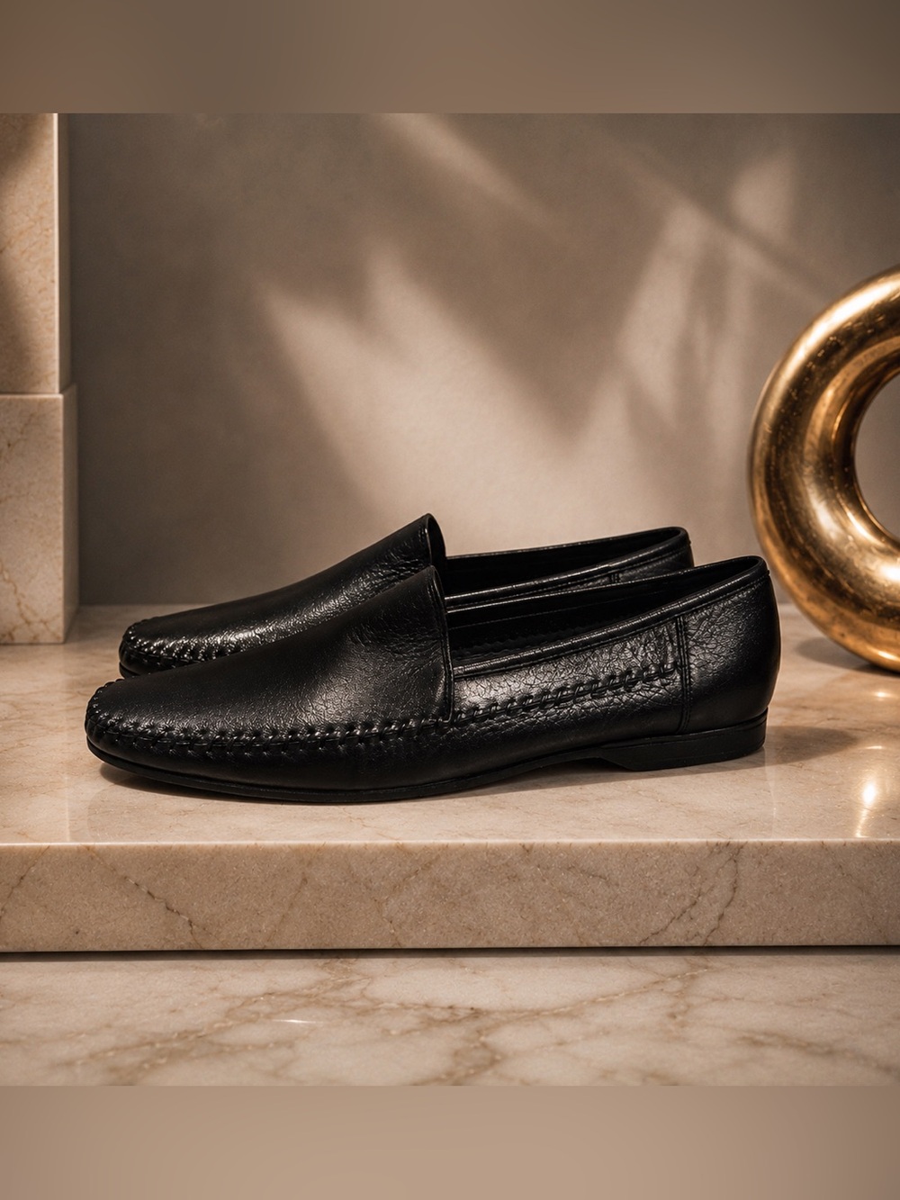 LORENZO BANFI Black Leather Slip-On Moccasin Loafers NWOT